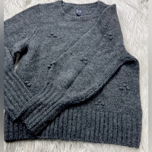 GAP Puff Sleeve Sweater - Picture 8 of 14